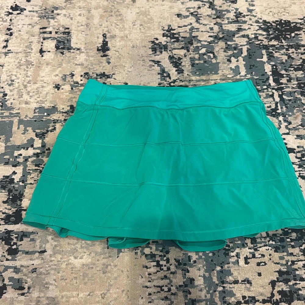 Lulu lemon tennis skirt